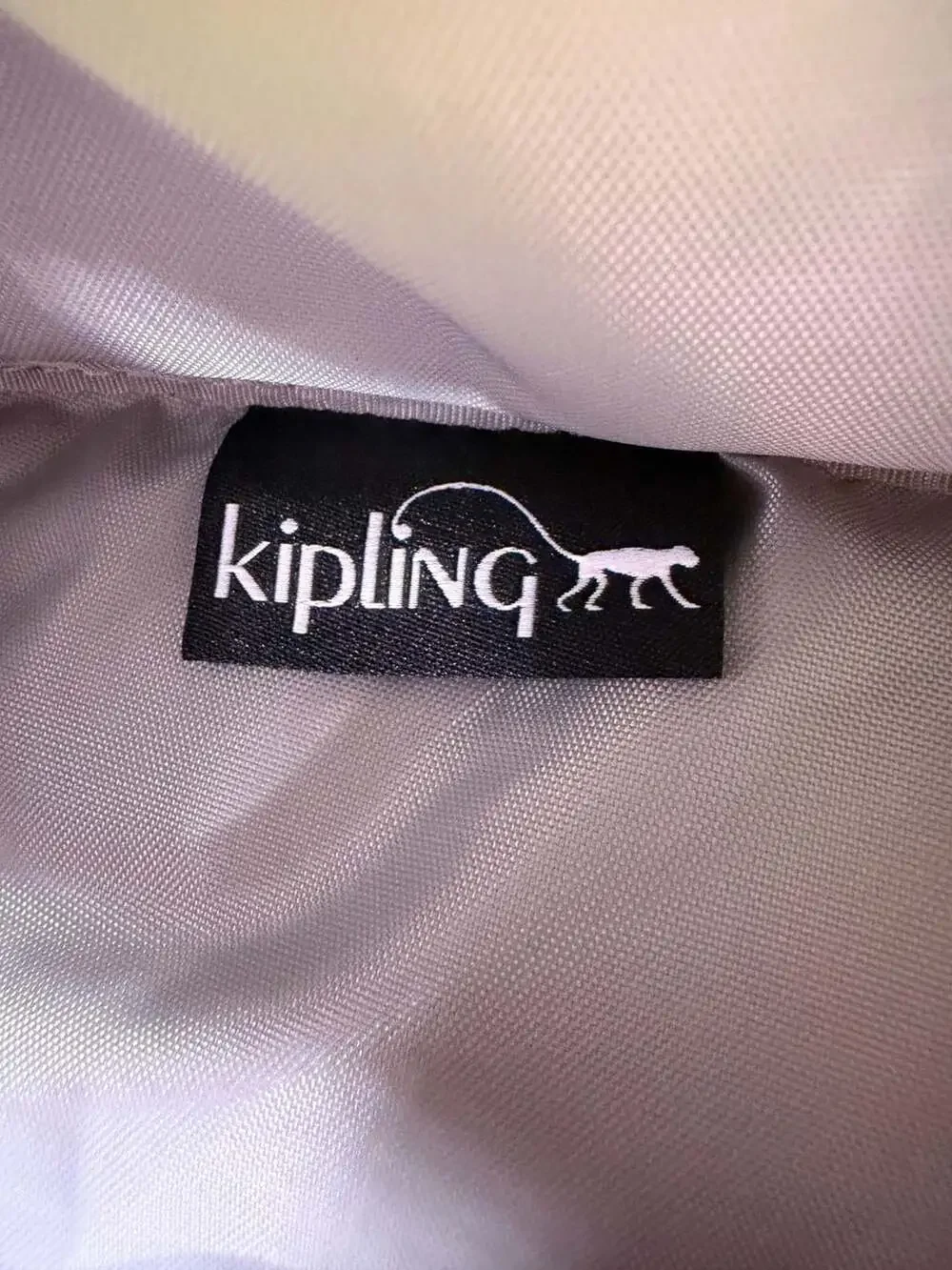 Kipling seoul travel